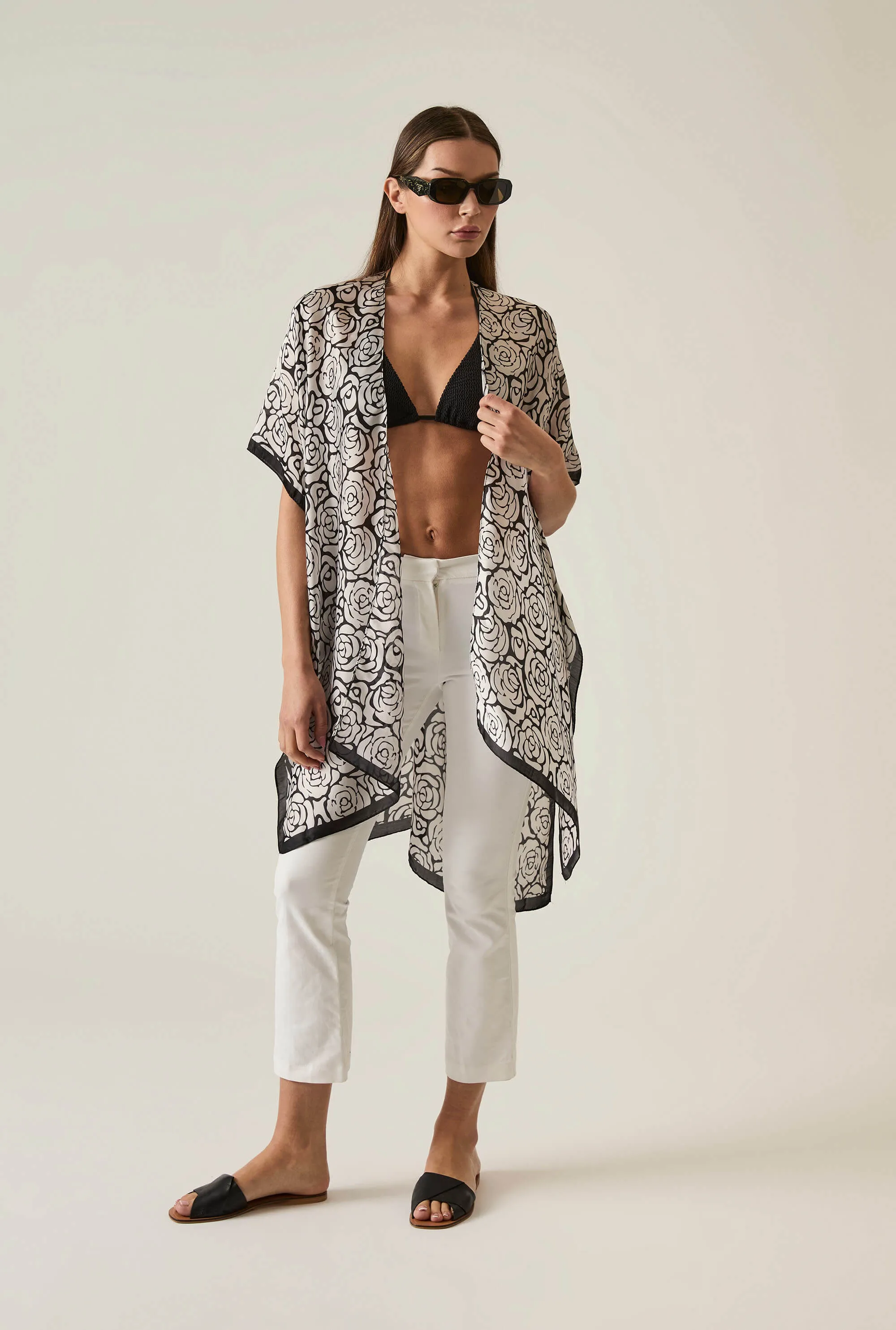 Abstract Black-White Rose Kaftan