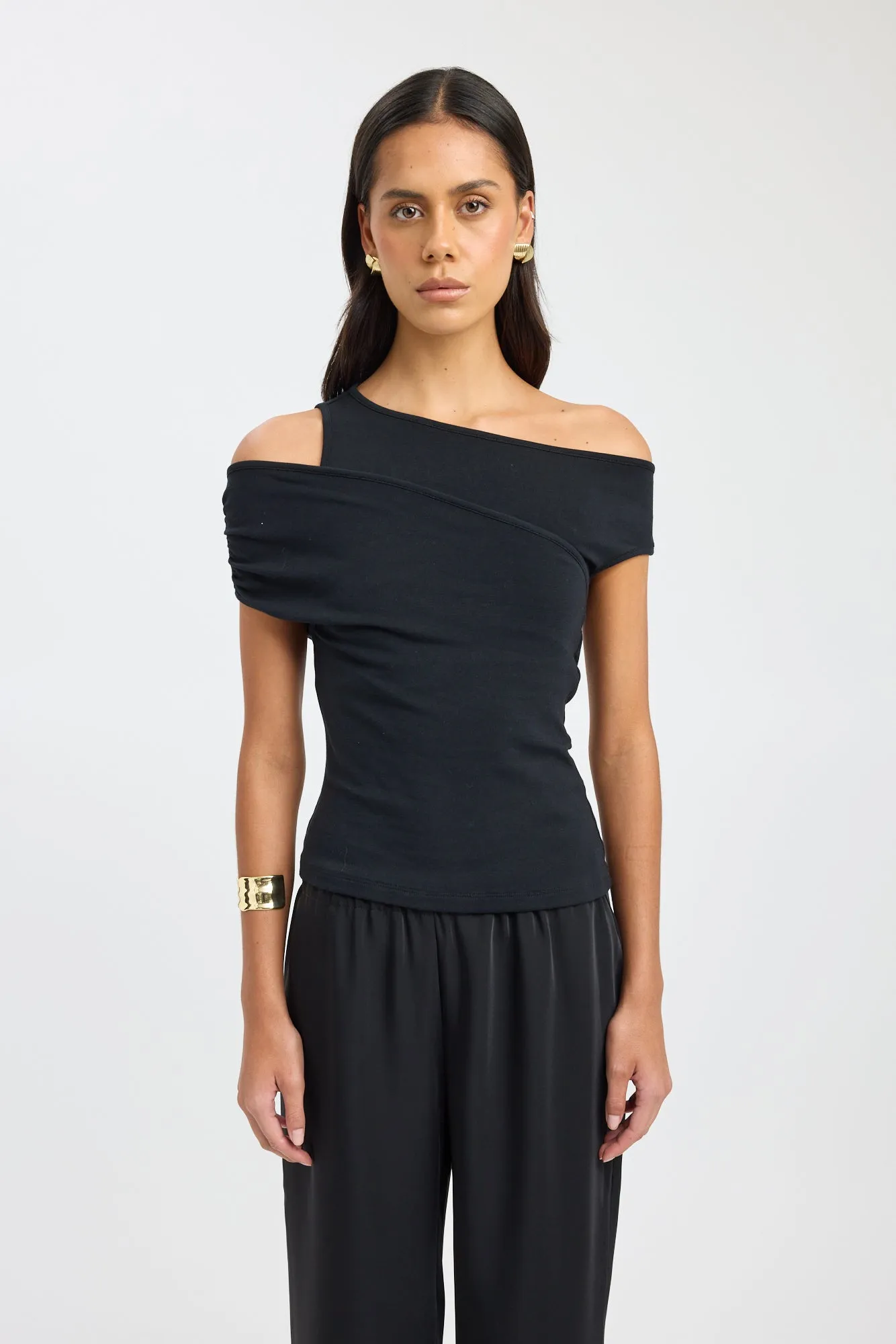 Atis Asymmetric Top