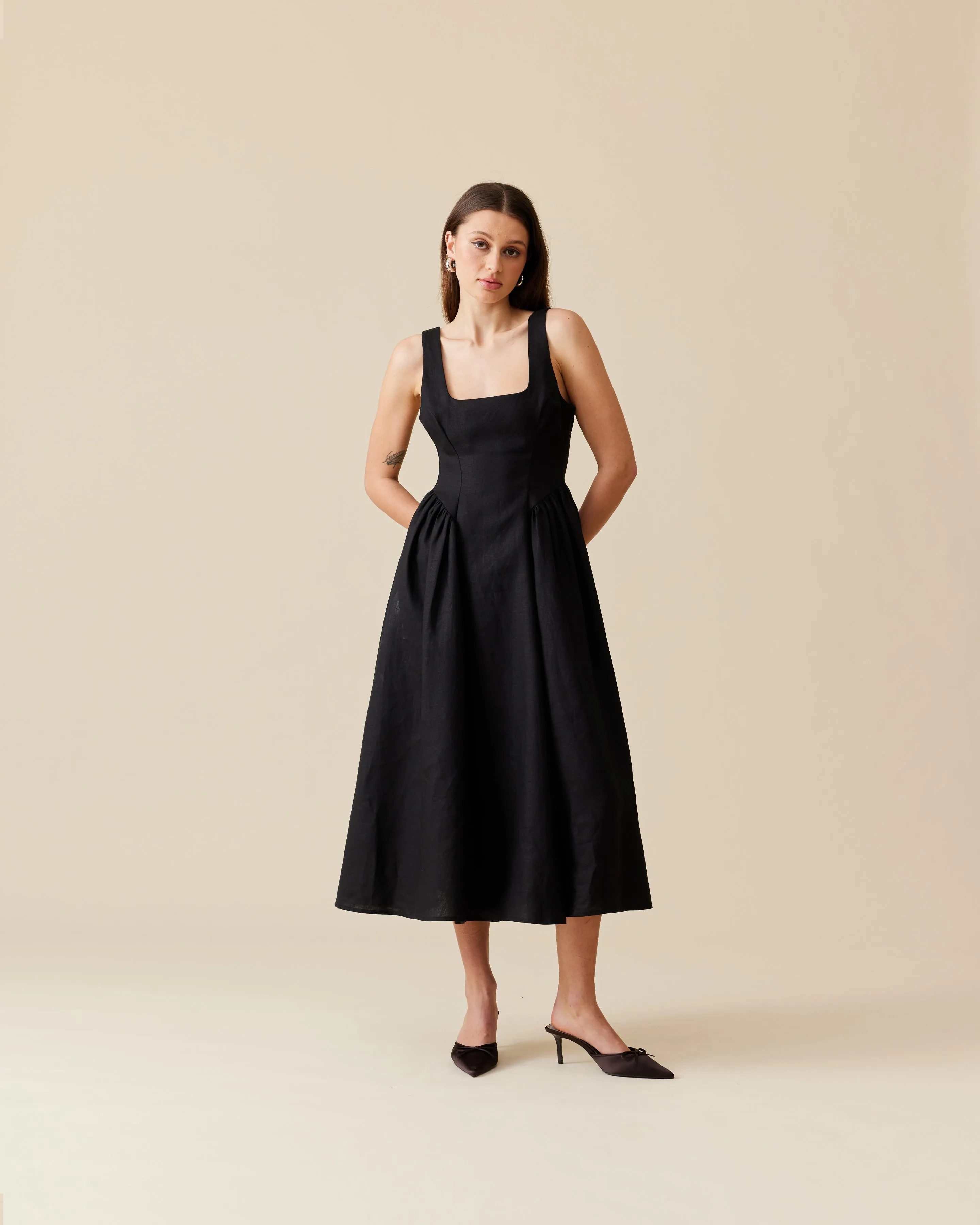 BRIDGETTE LINEN DRESS BLACK