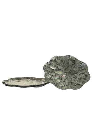 Charger Oyster Set of 4 / Black Shell
