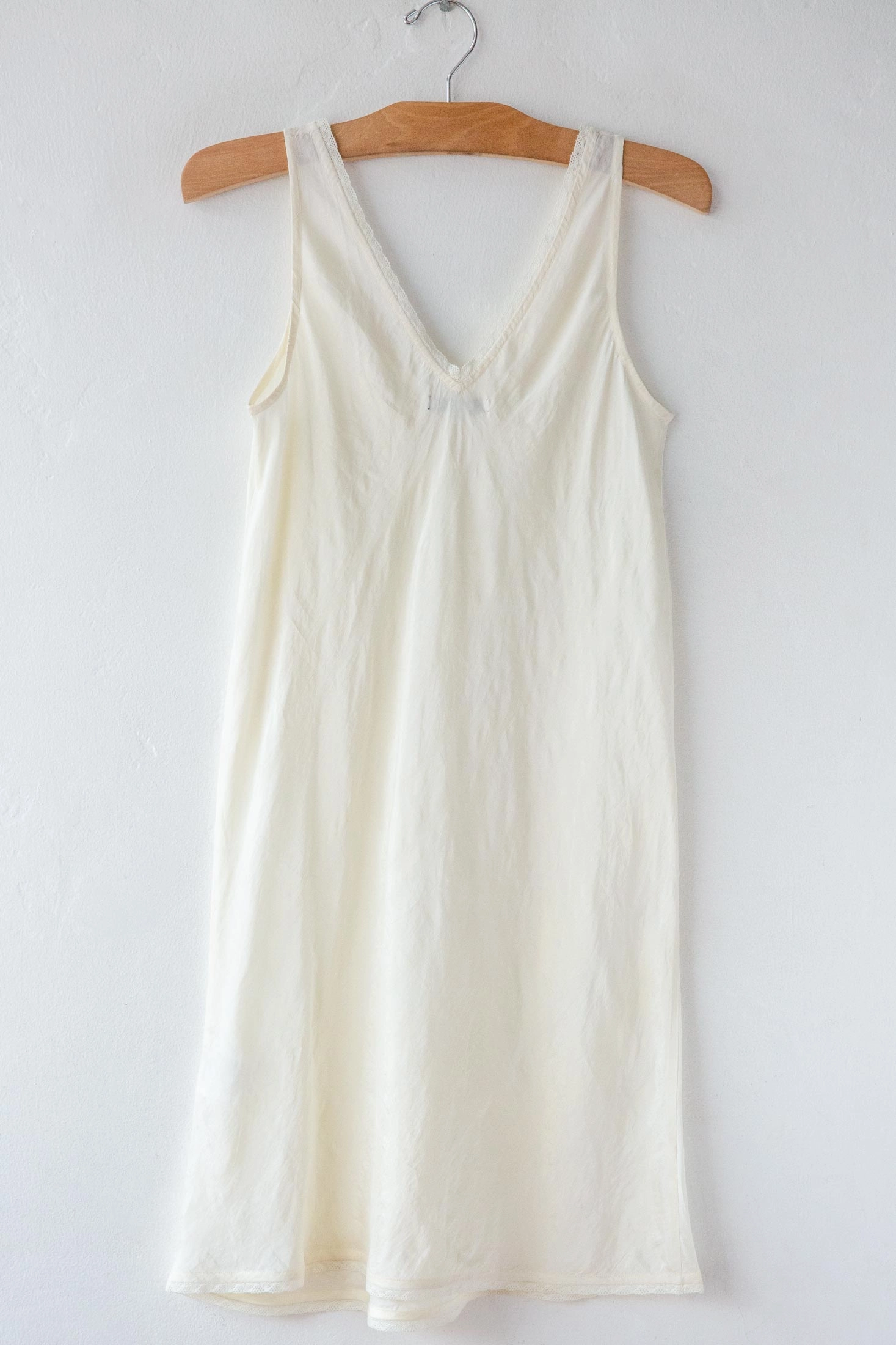 Daphne Short Slip