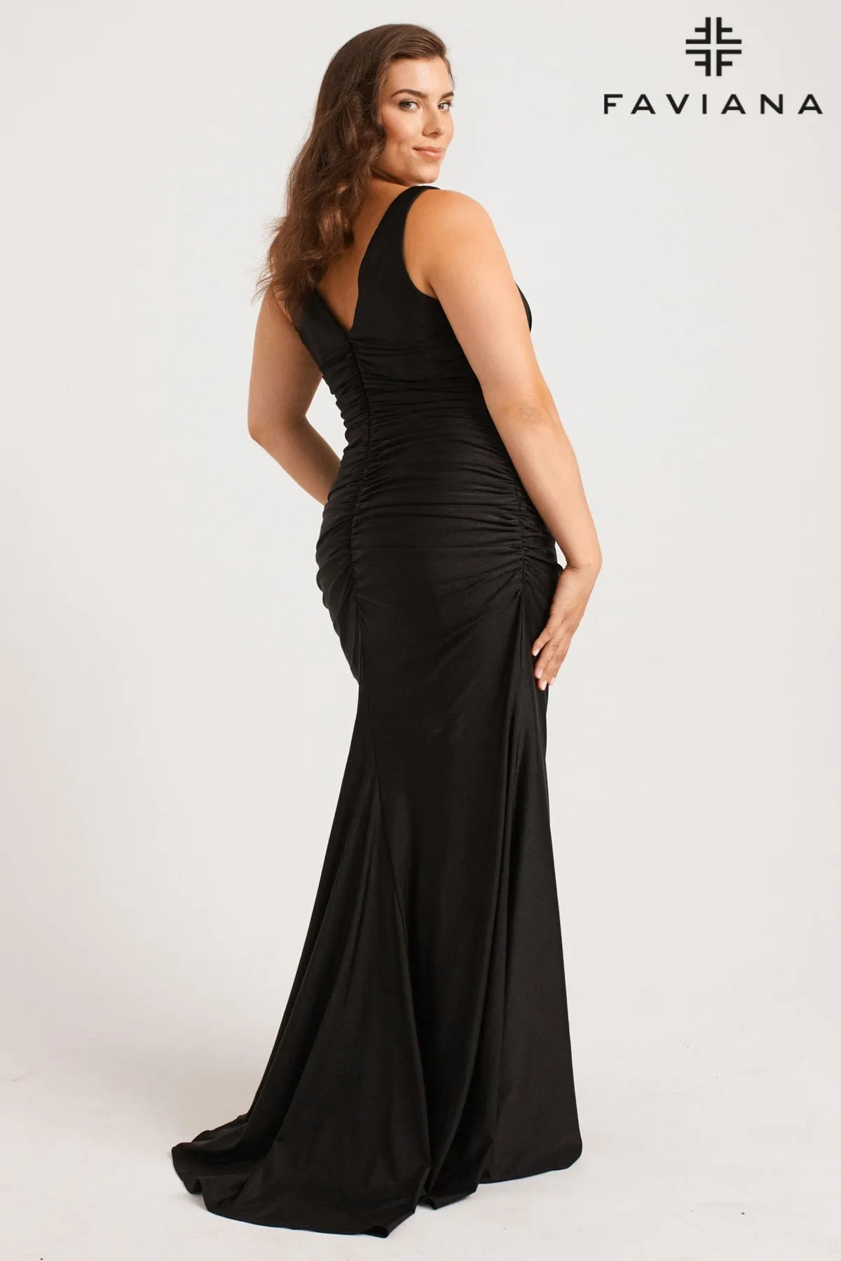 Faviana 9584 Long Formal Fitted Plus Size Dress