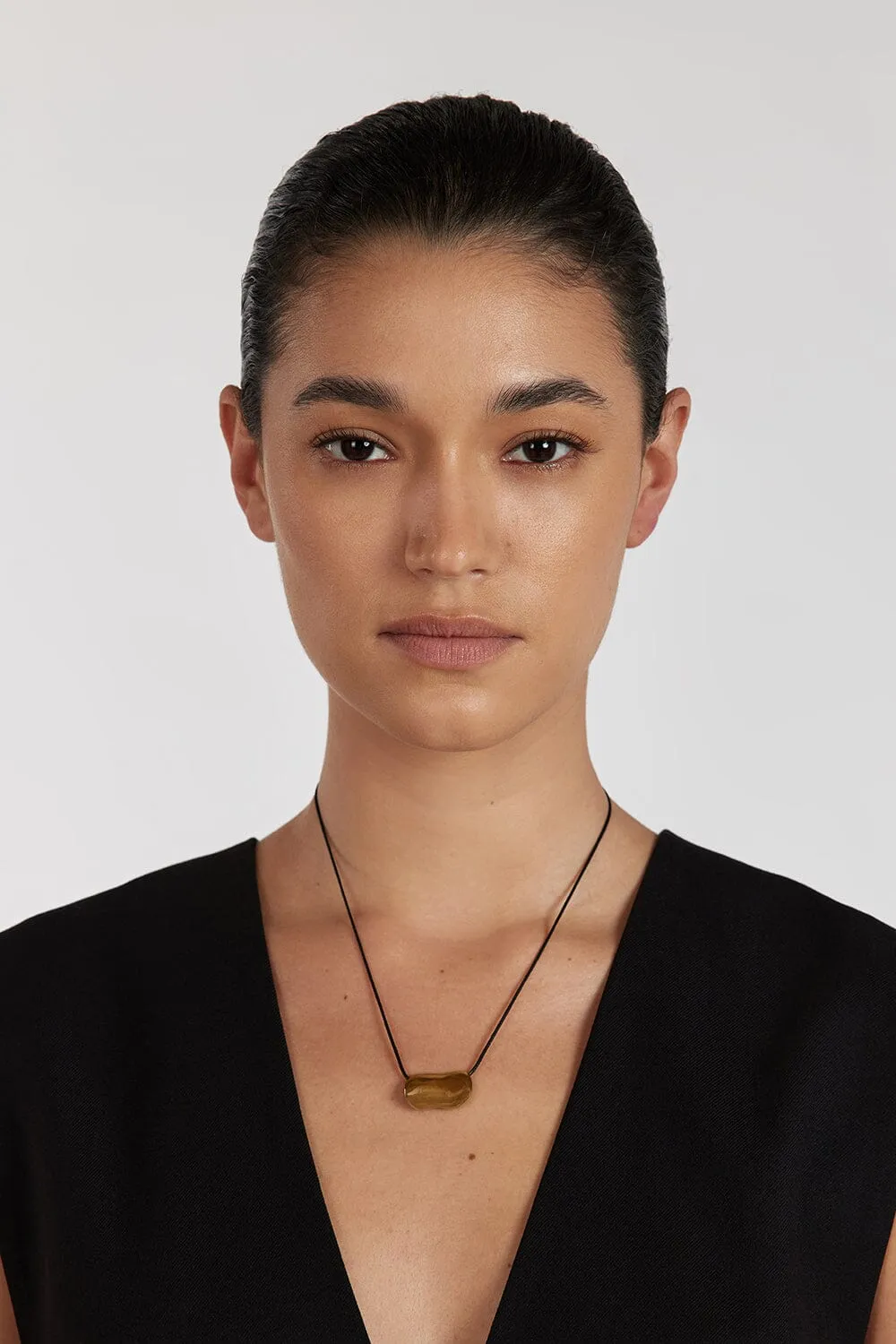 HEAVEN MAYHEM PEBBLE GOLD NECKLACE