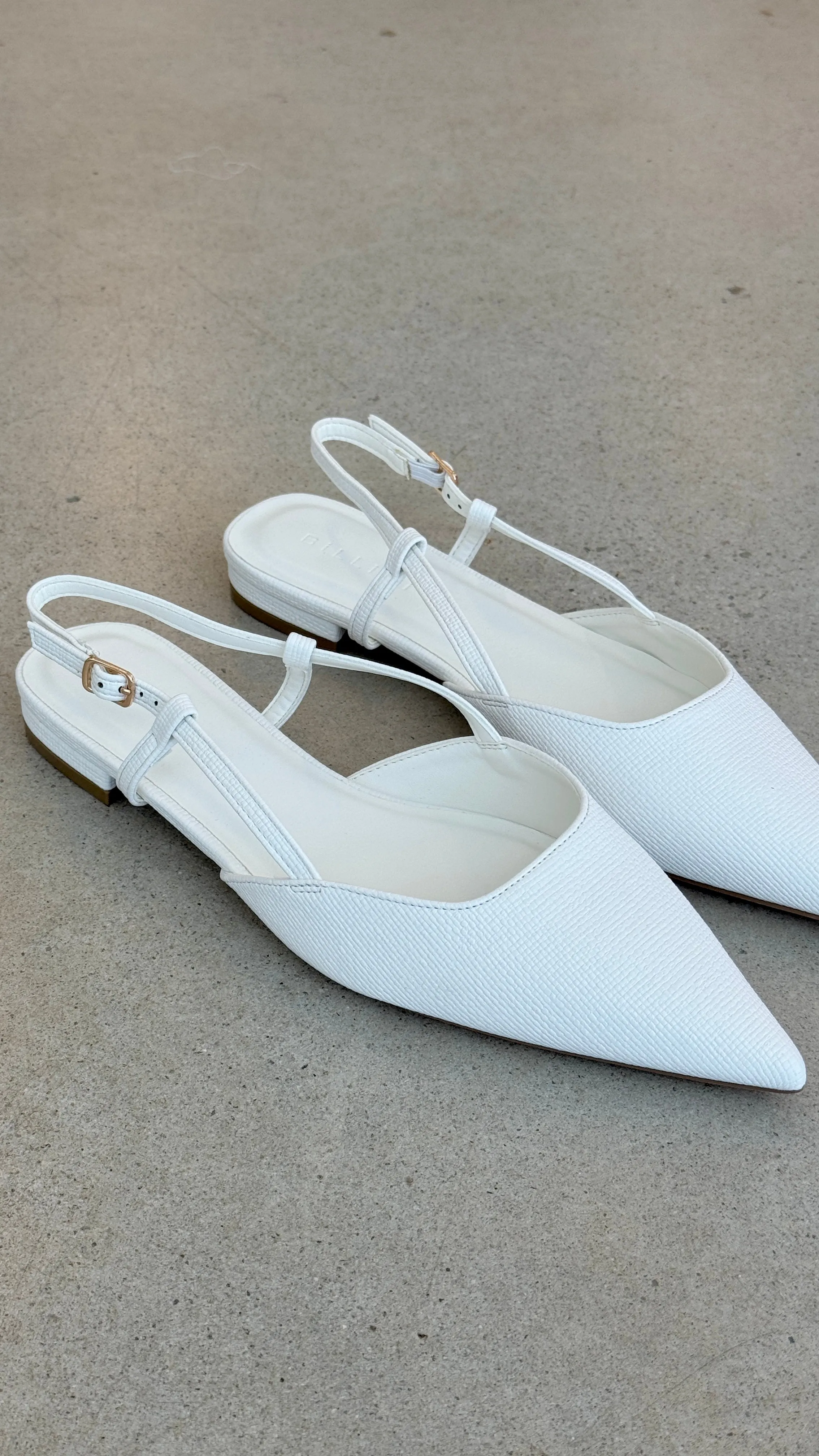 Iver Ballet Flats - White Raffia Texture