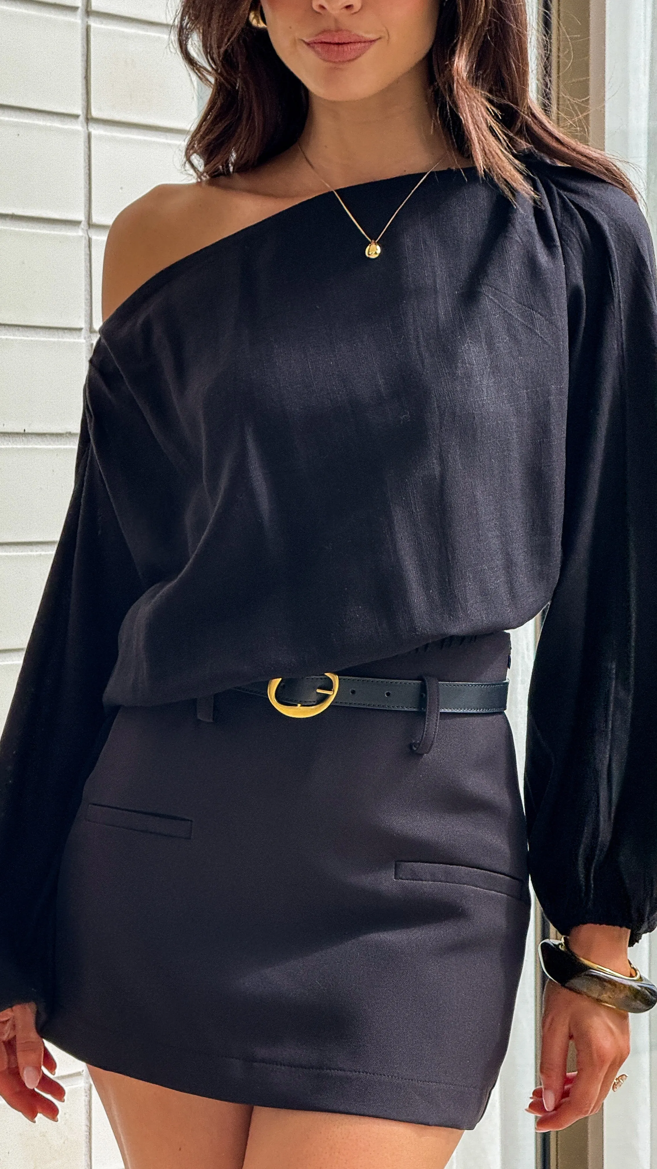 Katara Off Shoulder Top - Black