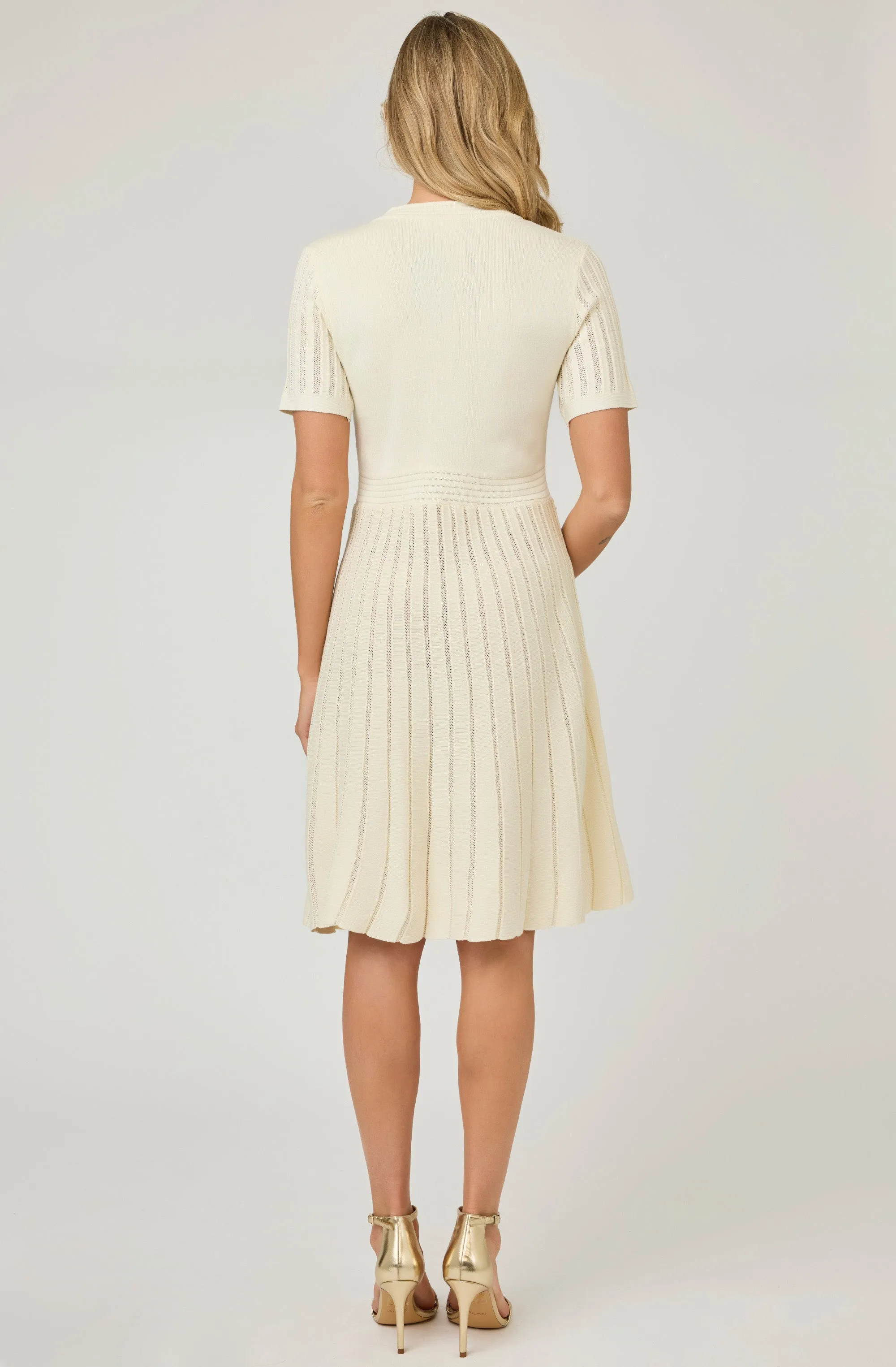 Knit Short Sleeve Dress with Gold Buttons