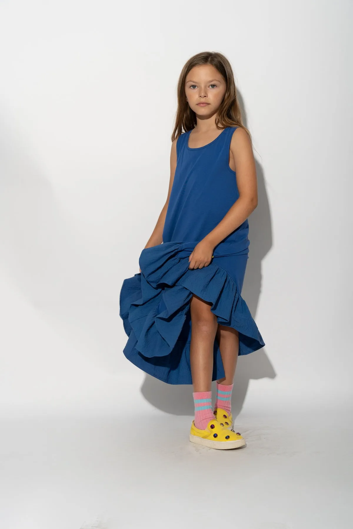 NAVY SLEEVELESS FLOUNCE DRESS