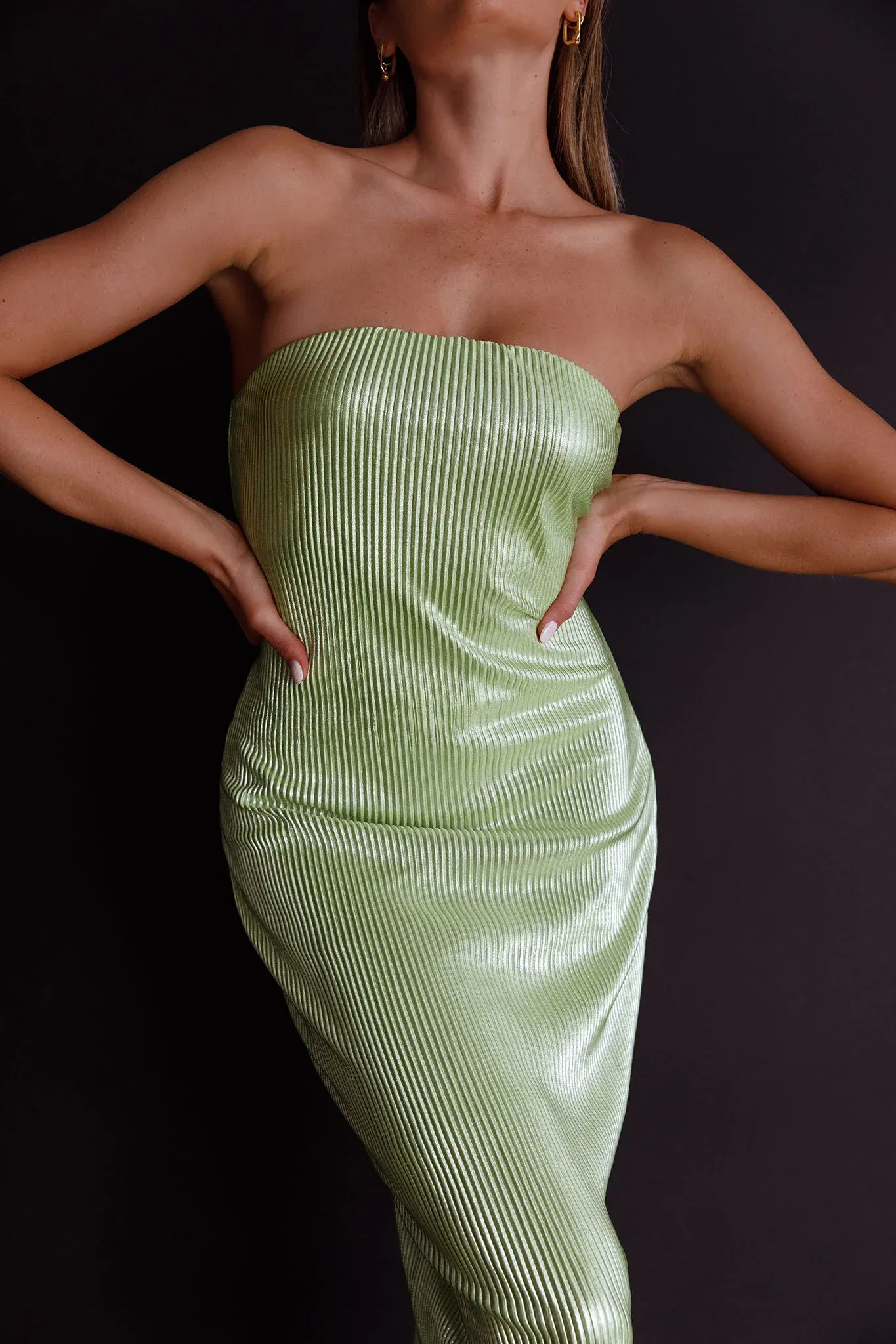 Shondra Accordion Pleat Tube Dress Lime