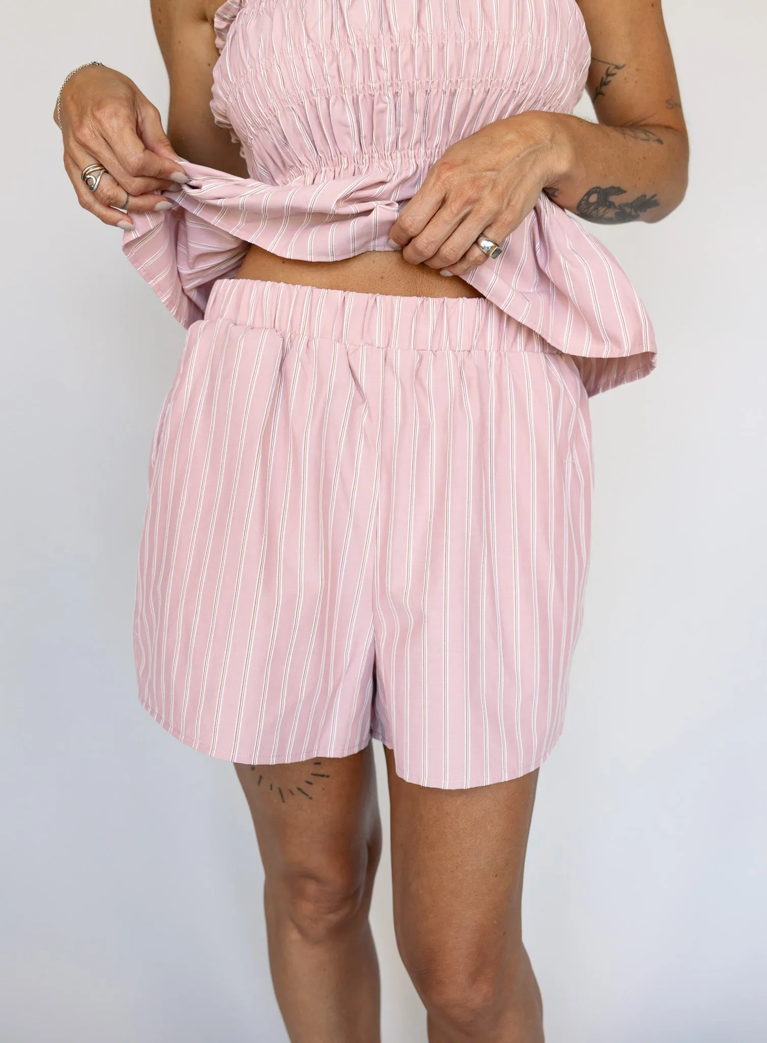 So Lively Shorts