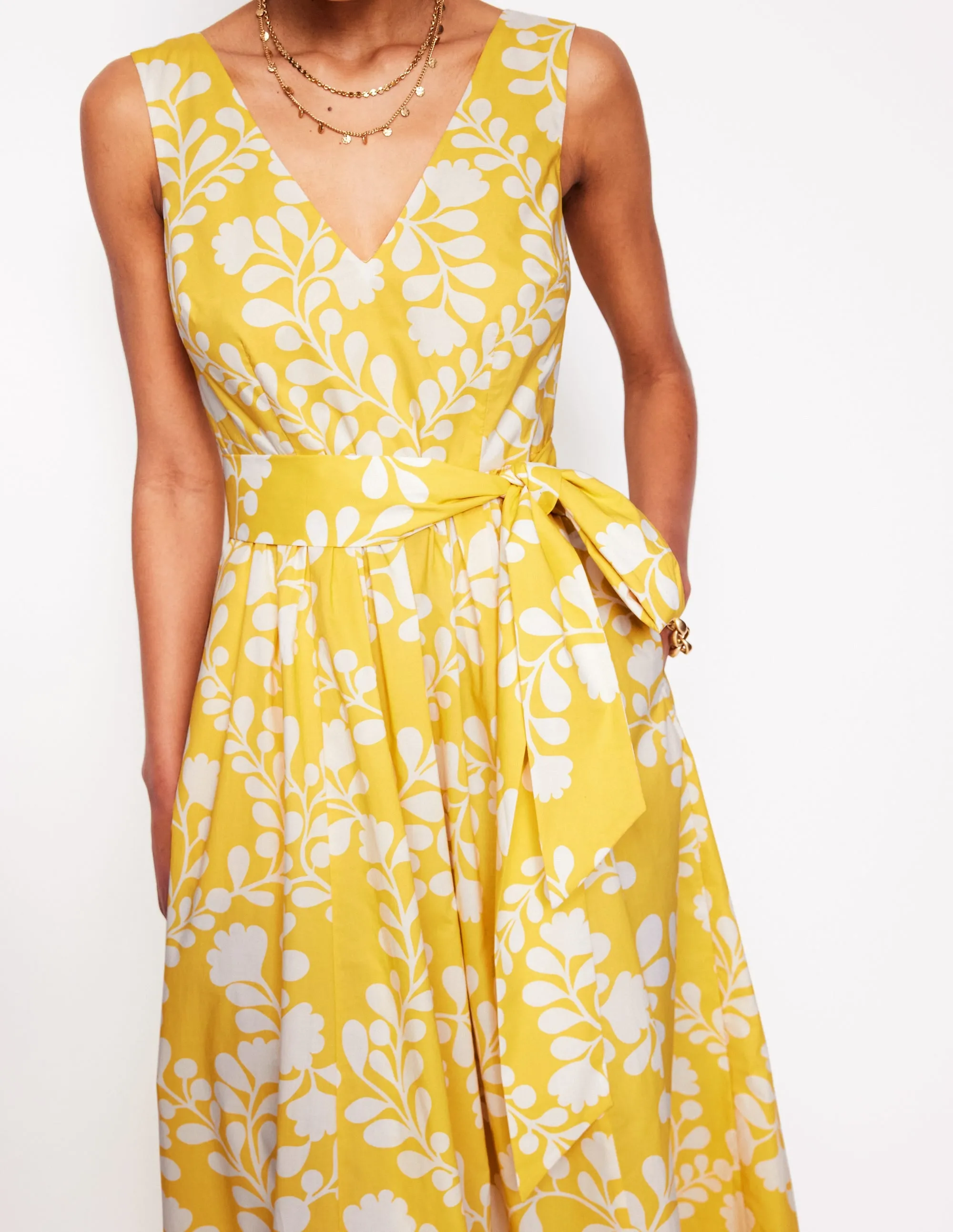 V-Neck Belted Flare Dress-Yellow. Vine Silhouette