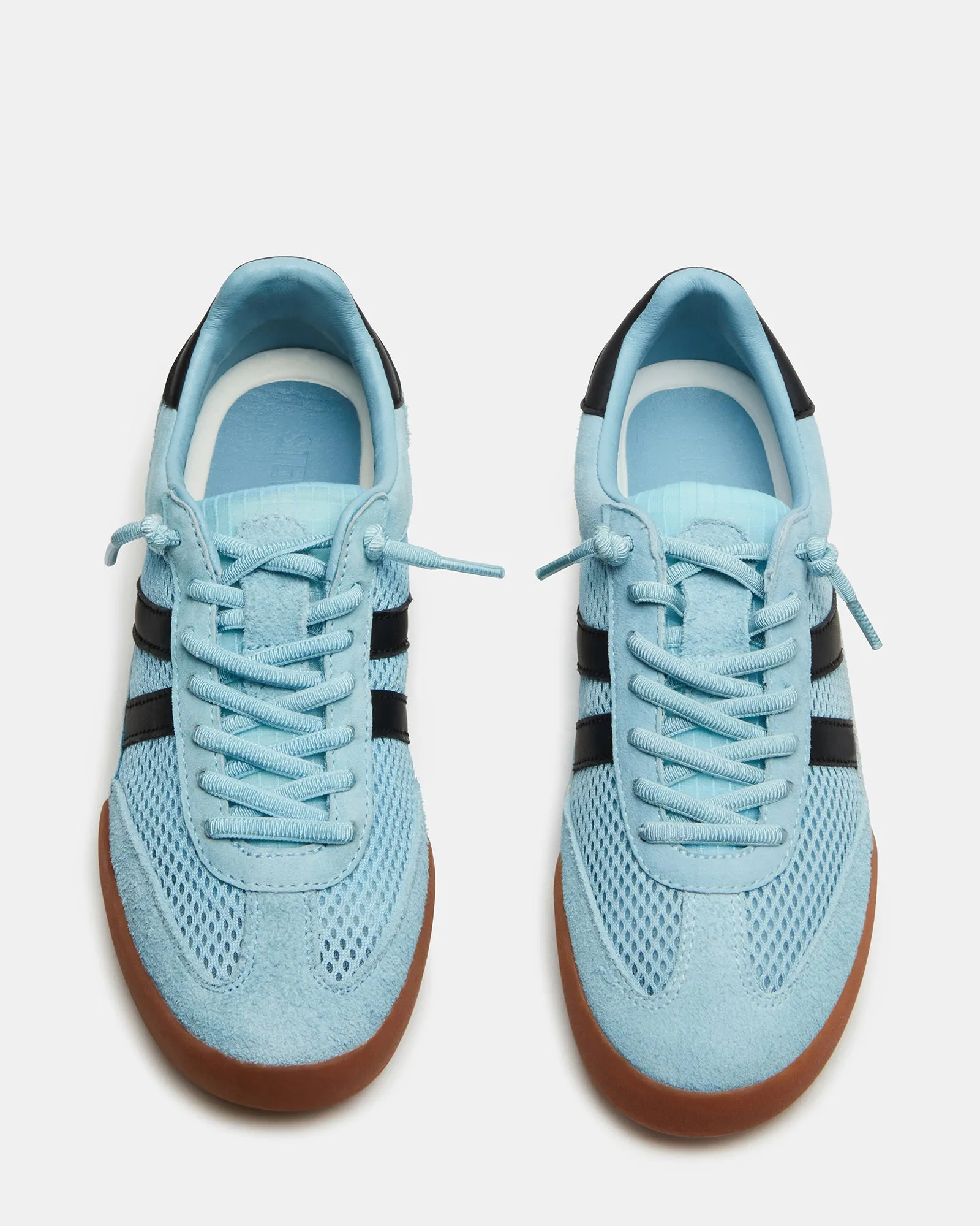 VERDICT LIGHT BLUE