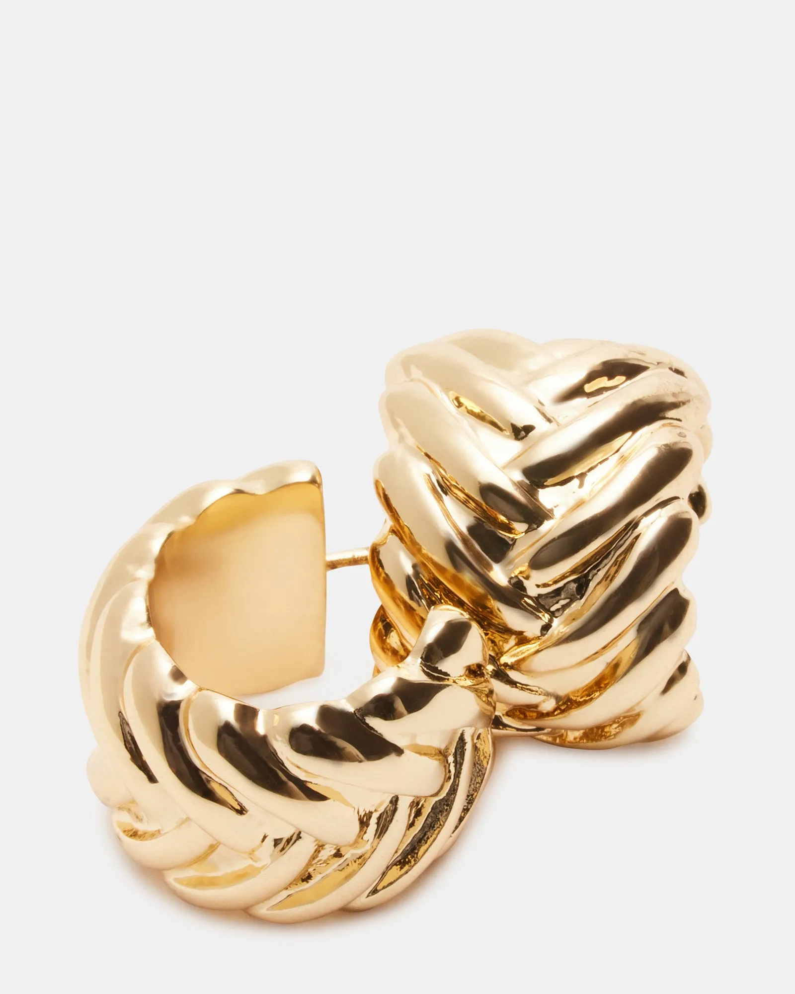 WOVEN HUGGIE EARRINGS GOLD