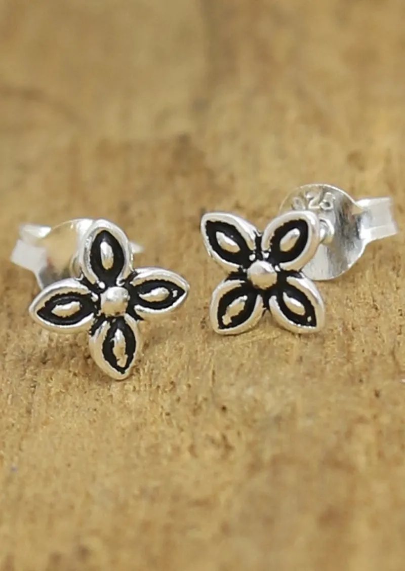 Zieria Silver Studs